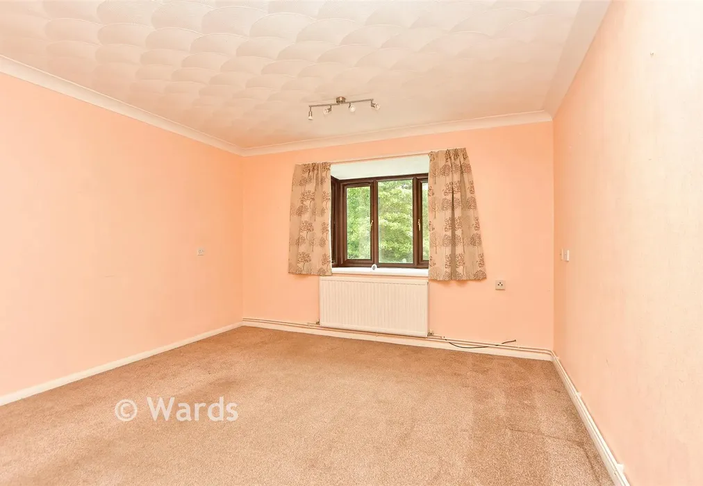 Lounge/Diner - Kingsdown Close, Hempstead, Gillingham, Kent - Wards of Kent