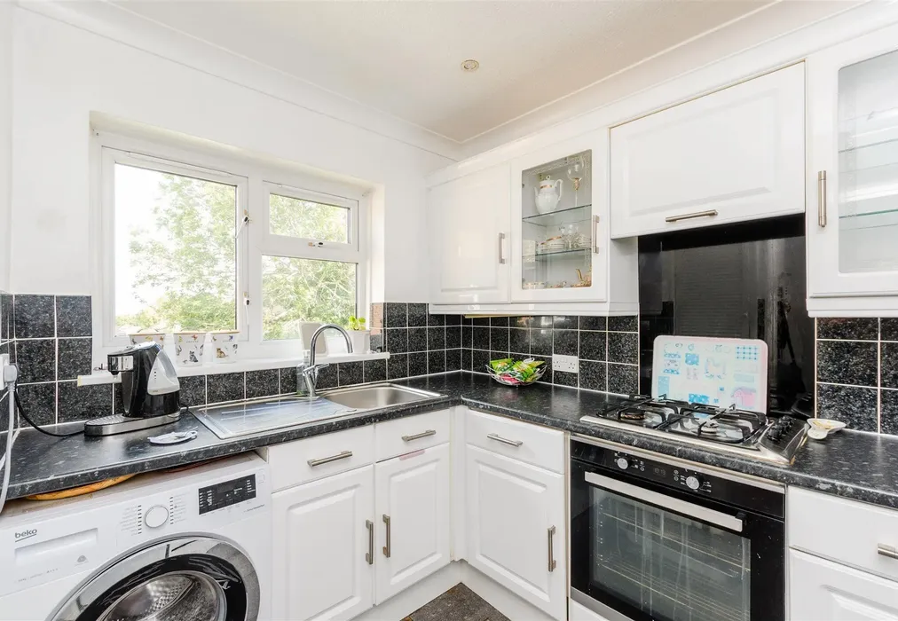 Kitchen - Leander Road, Rochester, Kent - Wards of Kent