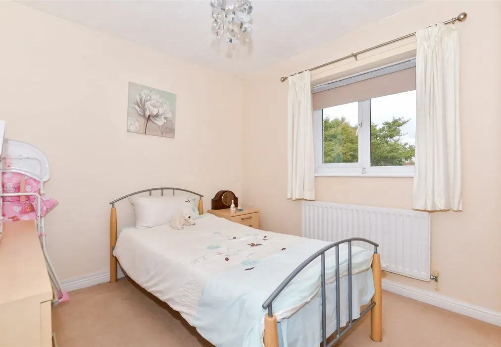 Bedroom 3 - Garner Drive, East Malling, West Malling, Kent - Wards of Kent