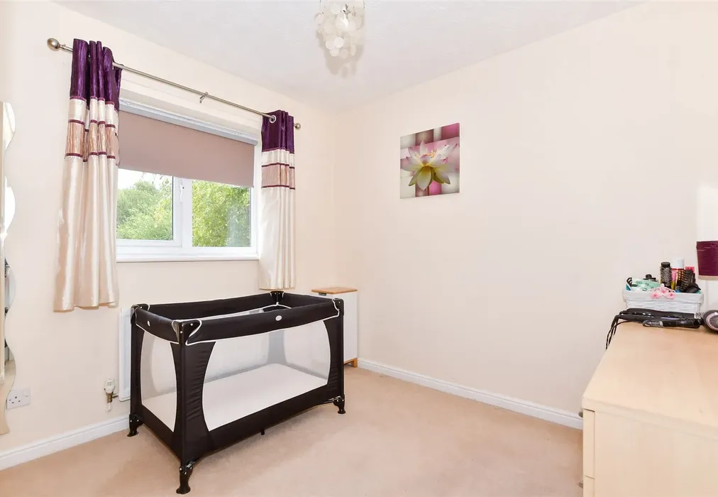 Bedroom 4 - Garner Drive, East Malling, West Malling, Kent - Wards of Kent