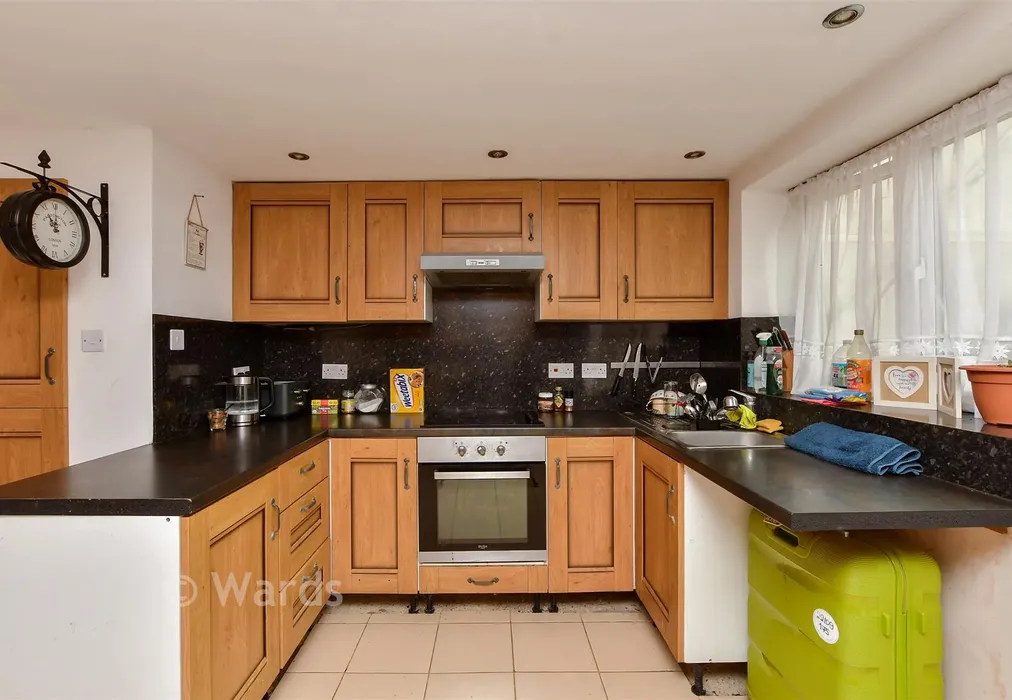 Kitchen/Diner - Eagle Hill, Ramsgate, Kent - Wards of Kent