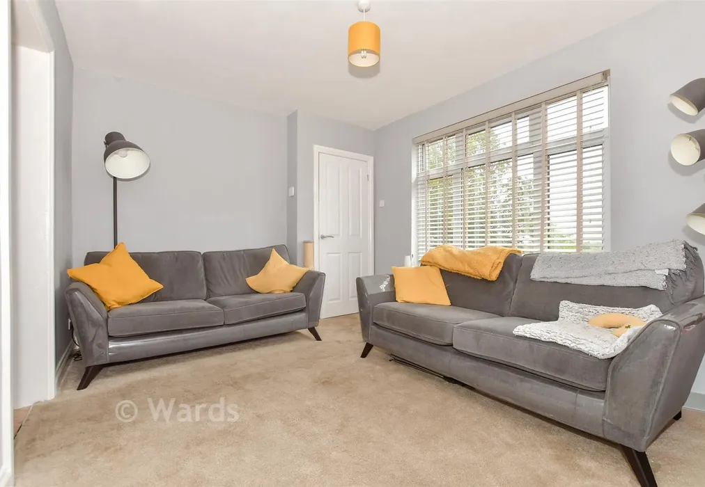 Lounge - Terrace Road, Elvington, Dover, Kent - Wards of Kent