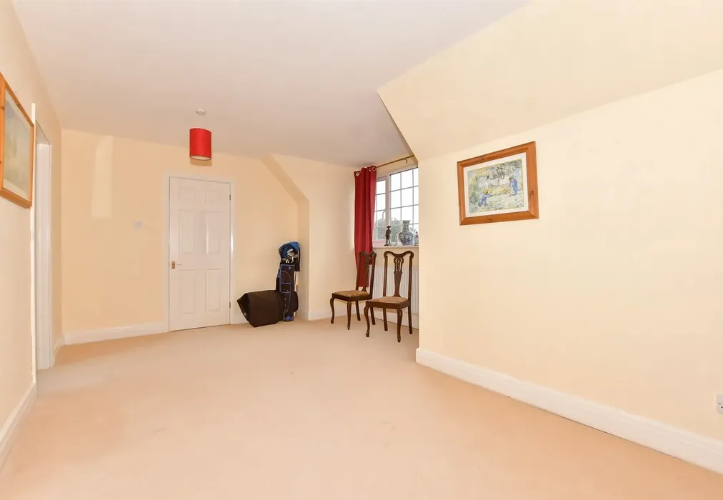 Bedroom 2 - Grenham Bay Avenue, Minnis Bay, Birchington, Kent - Wards of Kent