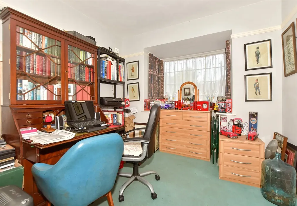 Bedroom 5 - Grenham Bay Avenue, Minnis Bay, Birchington, Kent - Wards of Kent