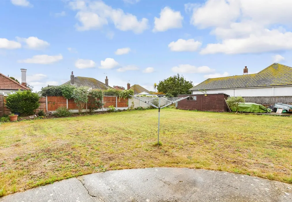 Rear Garden - Grenham Bay Avenue, Minnis Bay, Birchington, Kent - Wards of Kent