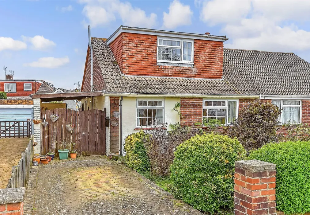 Front - Sunnymead Drive, Waterlooville, Hampshire - Wards of Kent