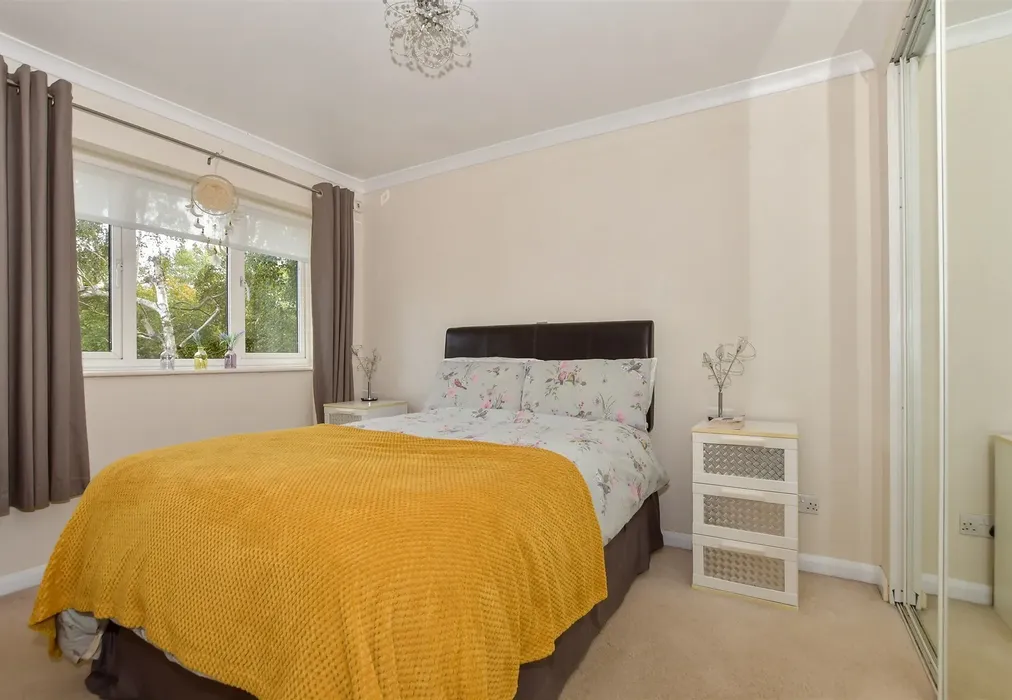 Bedroom 1 - Simpson Road, Snodland, Kent - Wards of Kent