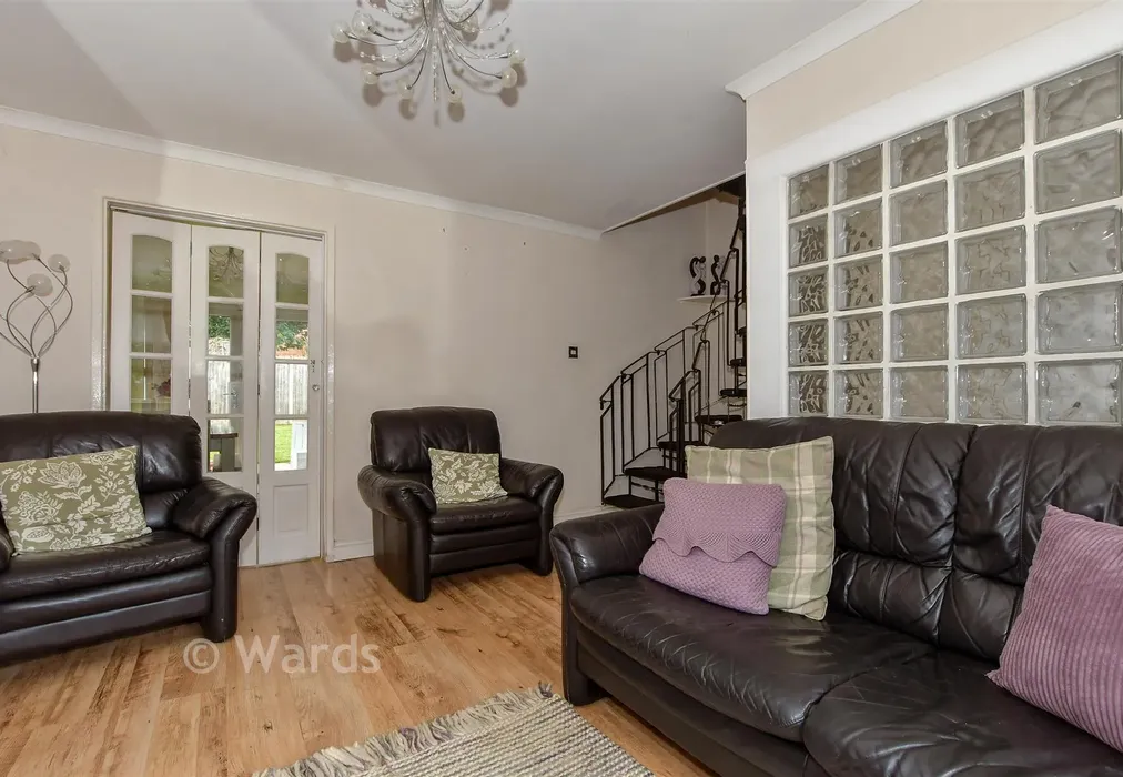 Lounge - Simpson Road, Snodland, Kent - Wards of Kent