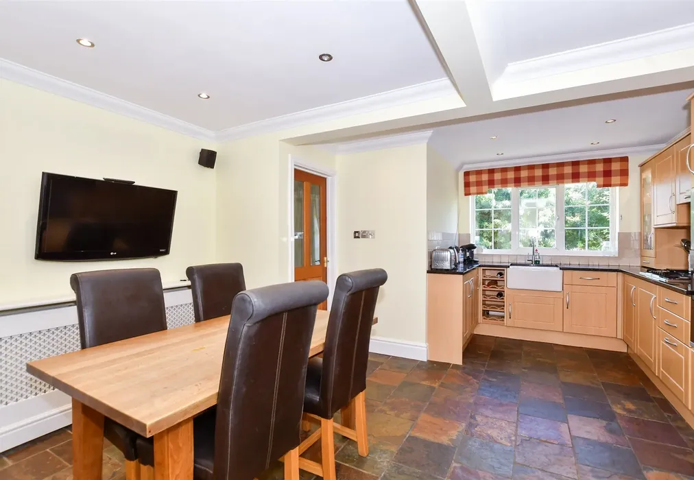 Kitchen/Diner - Ware Street, Bearsted, Maidstone, Kent - Wards of Kent
