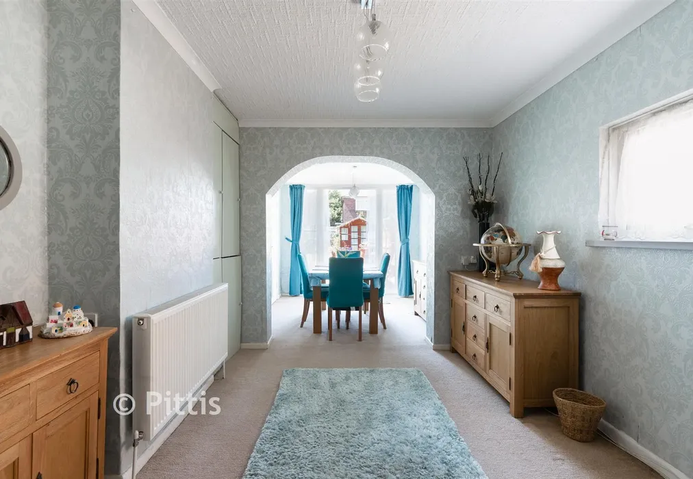 Computer Room - Vinings Road, Sandown, Isle of Wight - Wards of Kent