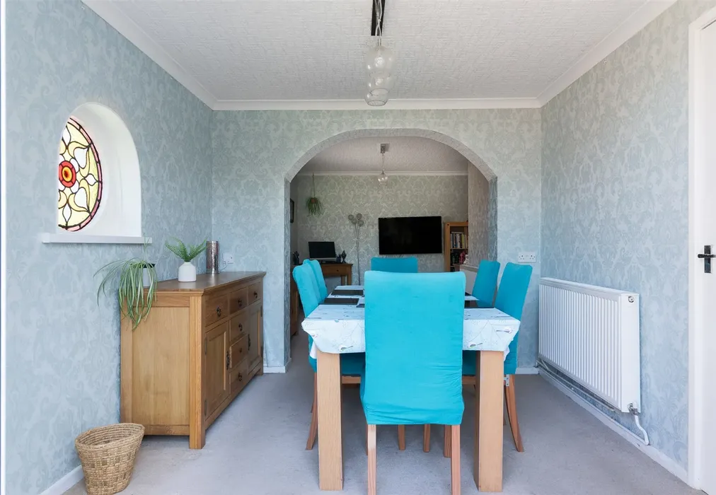Dining Room - Vinings Road, Sandown, Isle of Wight - Wards of Kent