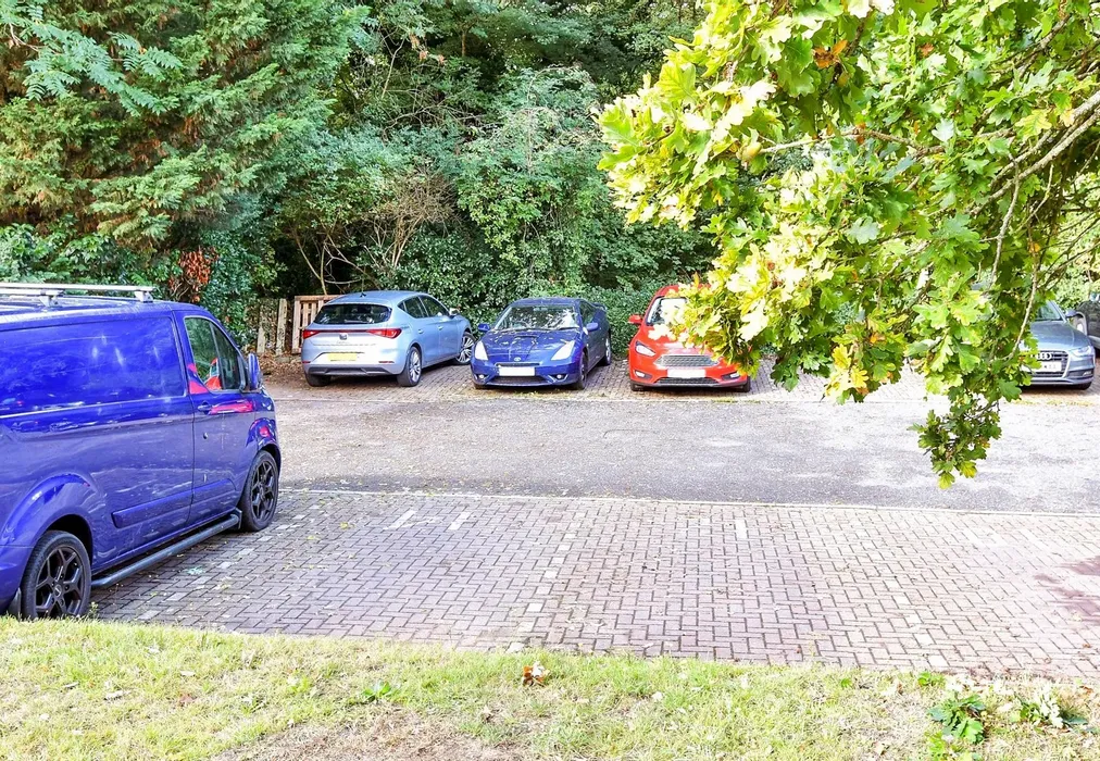 Driveway/Parking - Southfleet Road, Bean, Dartford, Kent - Wards of Kent