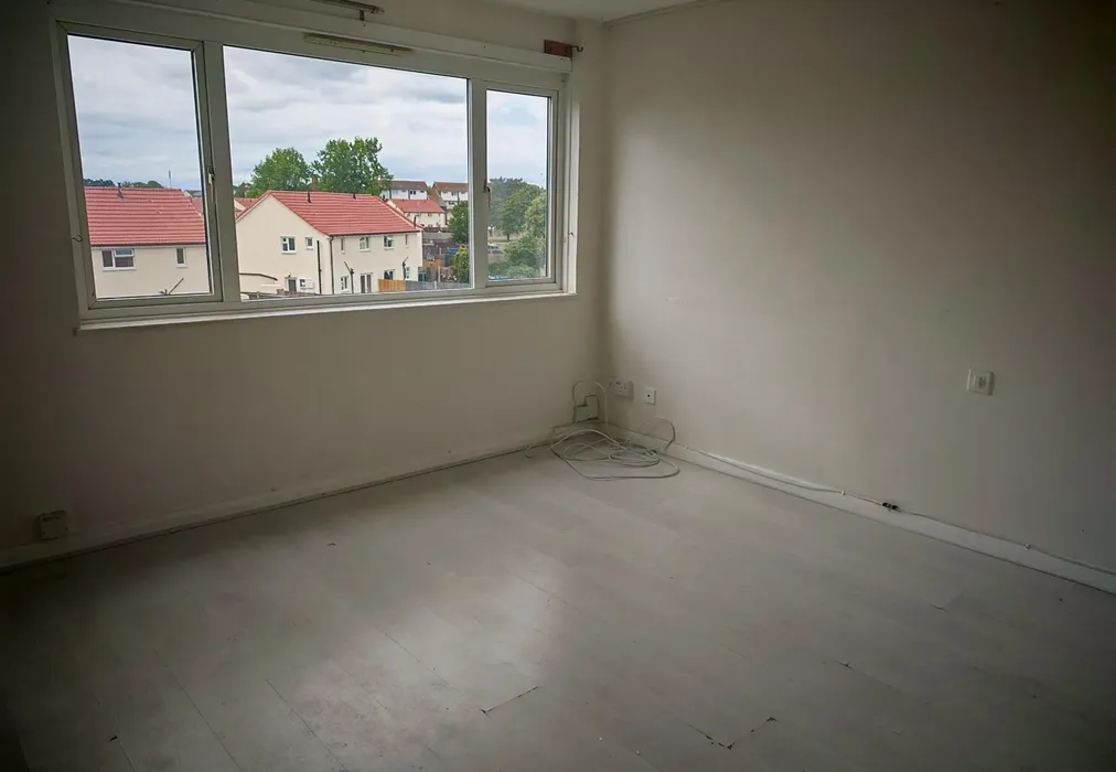 Lounge - Lumsden Road, Southsea, Hampshire - Wards of Kent