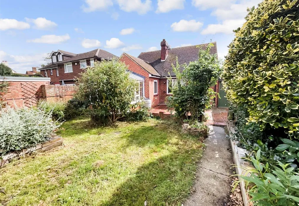 Rear Elevation - Water Lane, Ospringe, Faversham, Kent - Wards of Kent