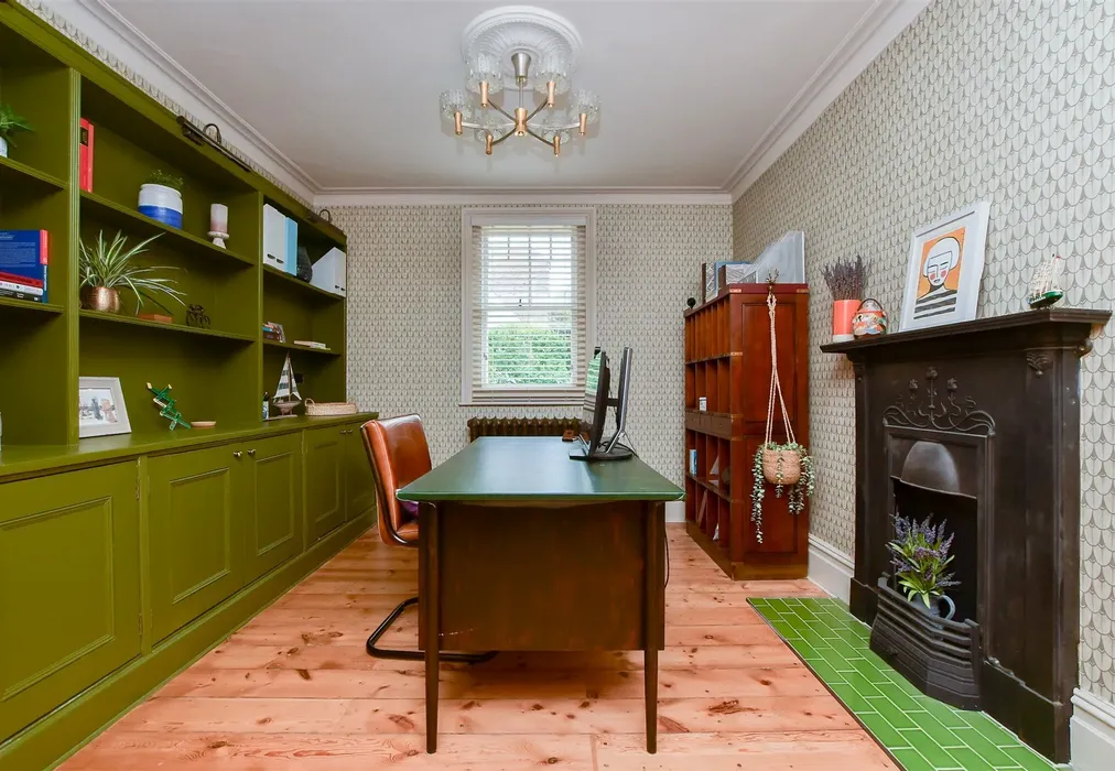 Study - North Foreland Avenue, Broadstairs, Kent - Wards of Kent