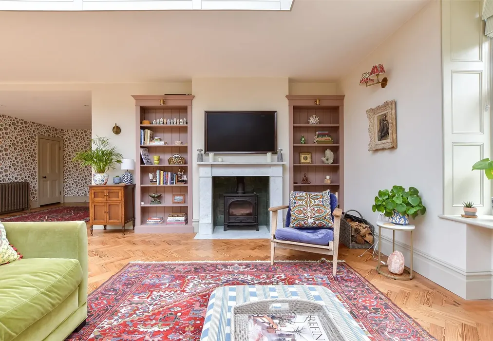 Family Room - North Foreland Avenue, Broadstairs, Kent - Wards of Kent