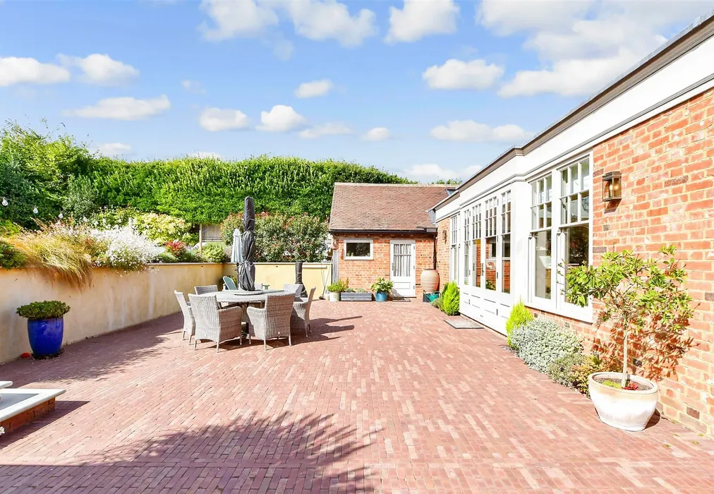 Patio / Decking - North Foreland Avenue, Broadstairs, Kent - Wards of Kent