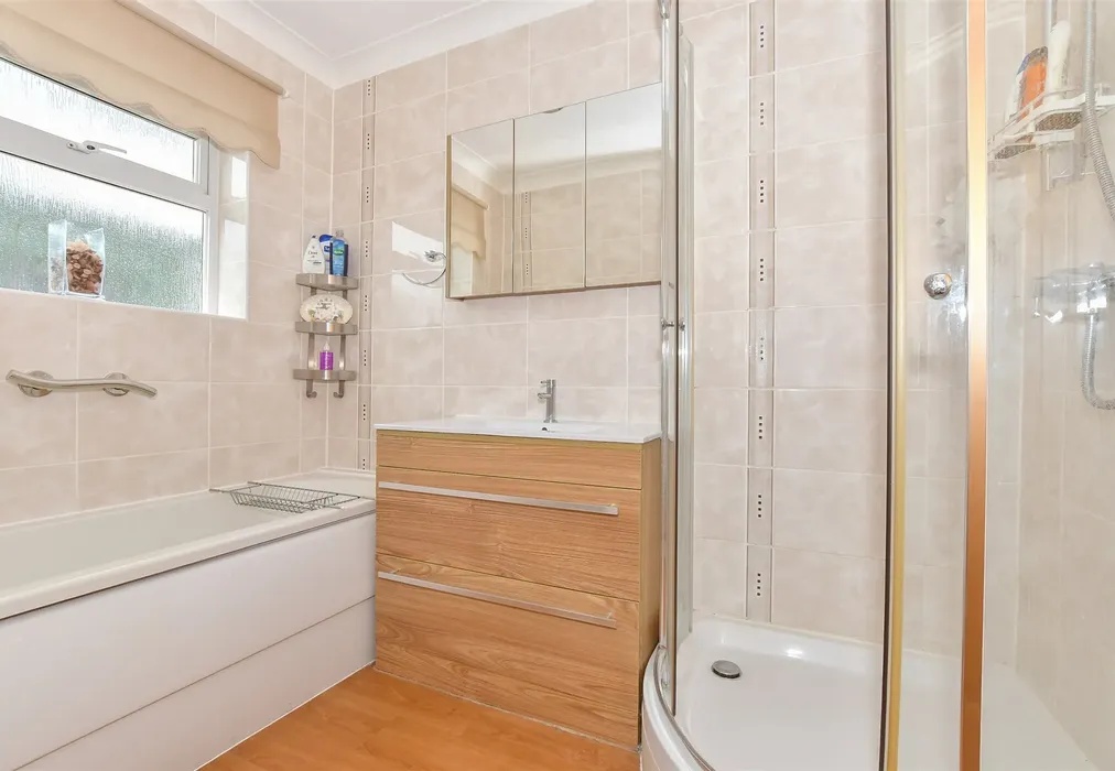 Bathroom - Magnolia Avenue, Cliftonville, Margate, Kent - Wards of Kent
