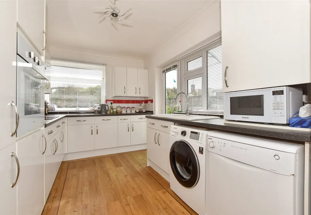 Kitchen - Magnolia Avenue, Cliftonville, Margate, Kent - Wards of Kent