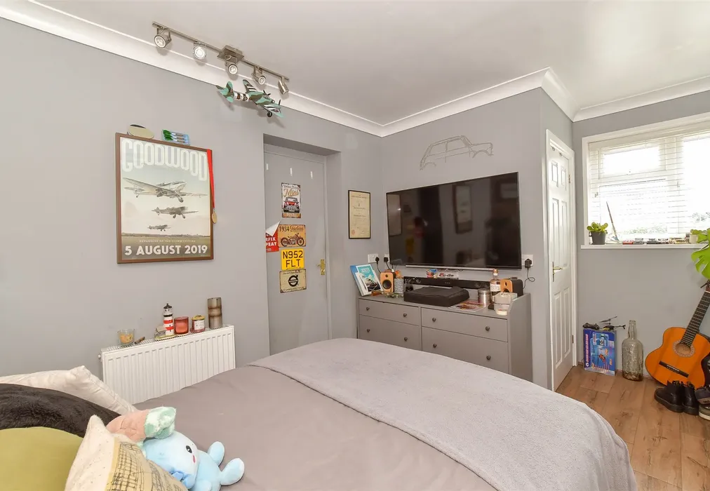 Study - Bevan Road, Waterlooville, Hampshire - Wards of Kent