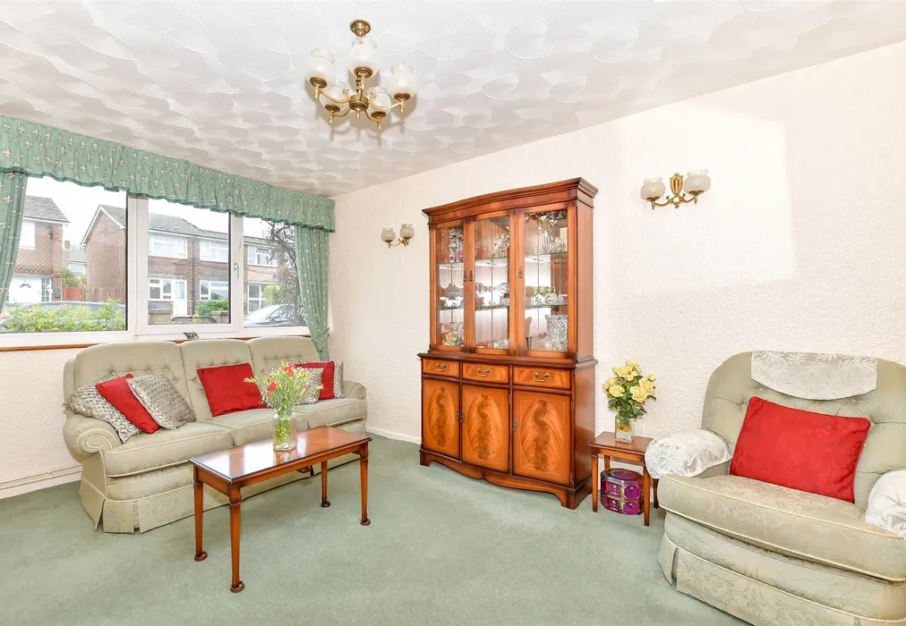 Lounge - Whitsbury Road, Havant, Hampshire - Wards of Kent