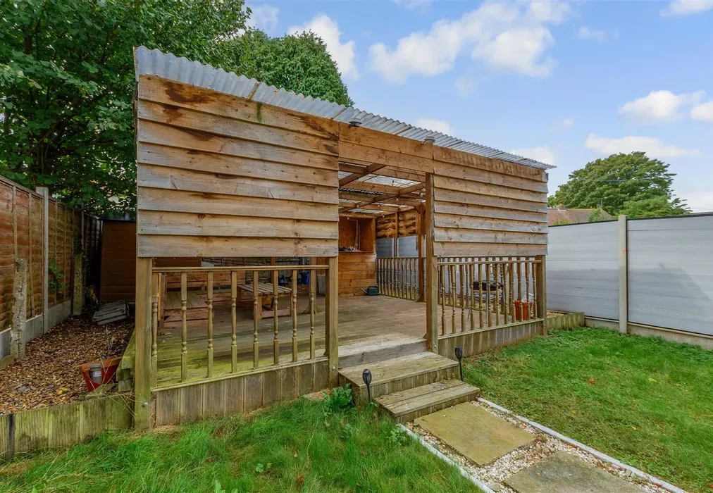 External Feature - Leeds Square, Twydall, Gillingham, Kent - Wards of Kent