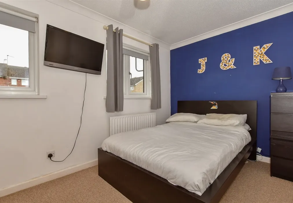 Bedroom 1 - Burghclere Drive, Maidstone, Kent - Wards of Kent