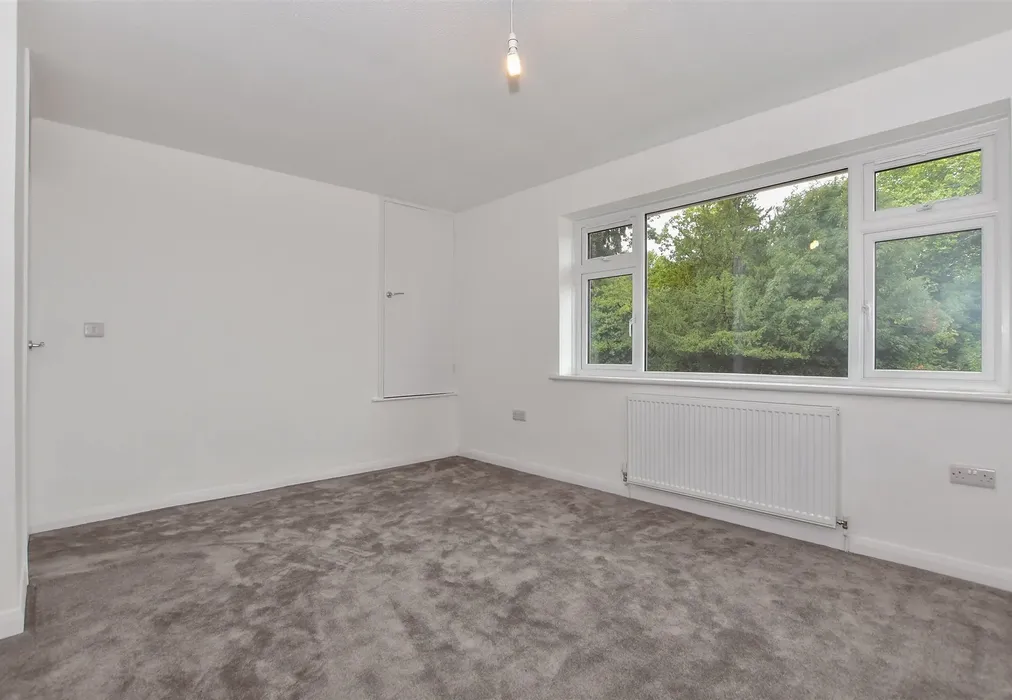 Bedroom 1 - Willington Street, Maidstone, Kent - Wards of Kent