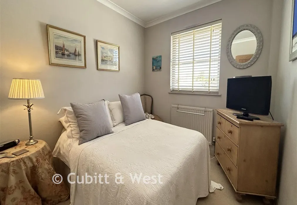 Bedroom 2 We - High Street, Cranleigh, Surrey - Wards of Kent