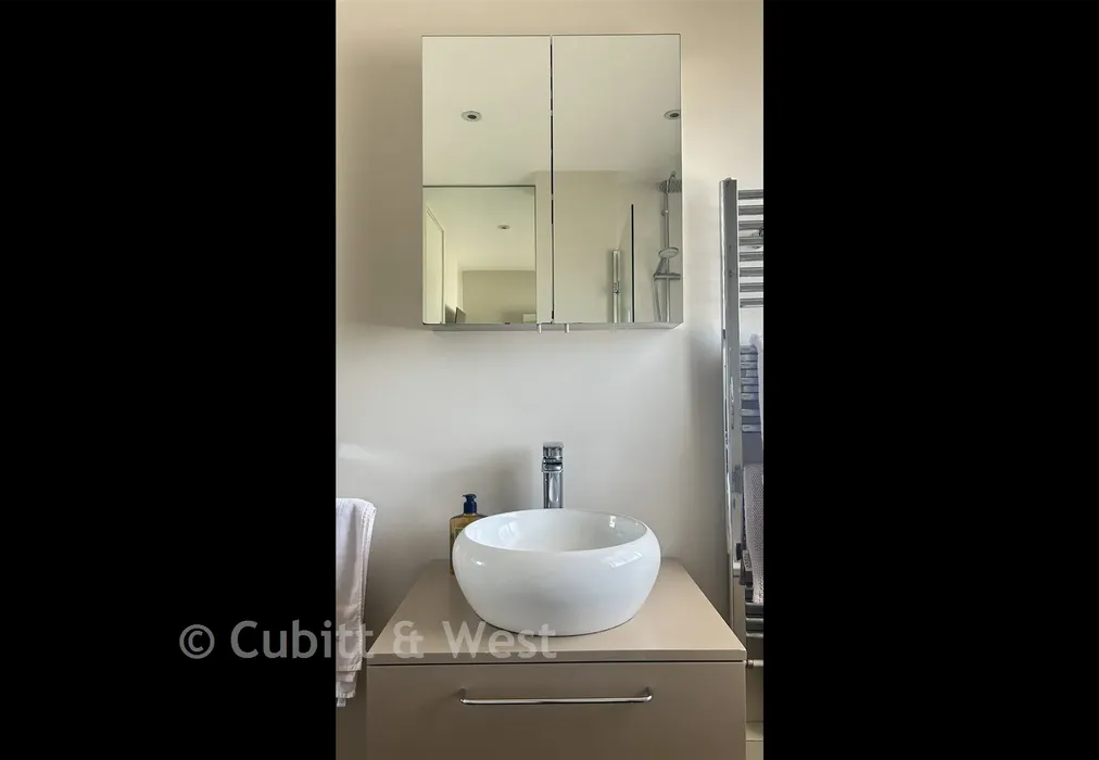 Bathroom Sink - High Street, Cranleigh, Surrey - Wards of Kent