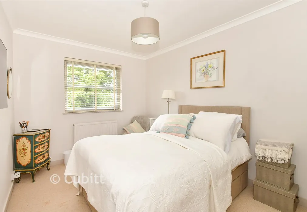 Bedroom 1 - High Street, Cranleigh, Surrey - Wards of Kent