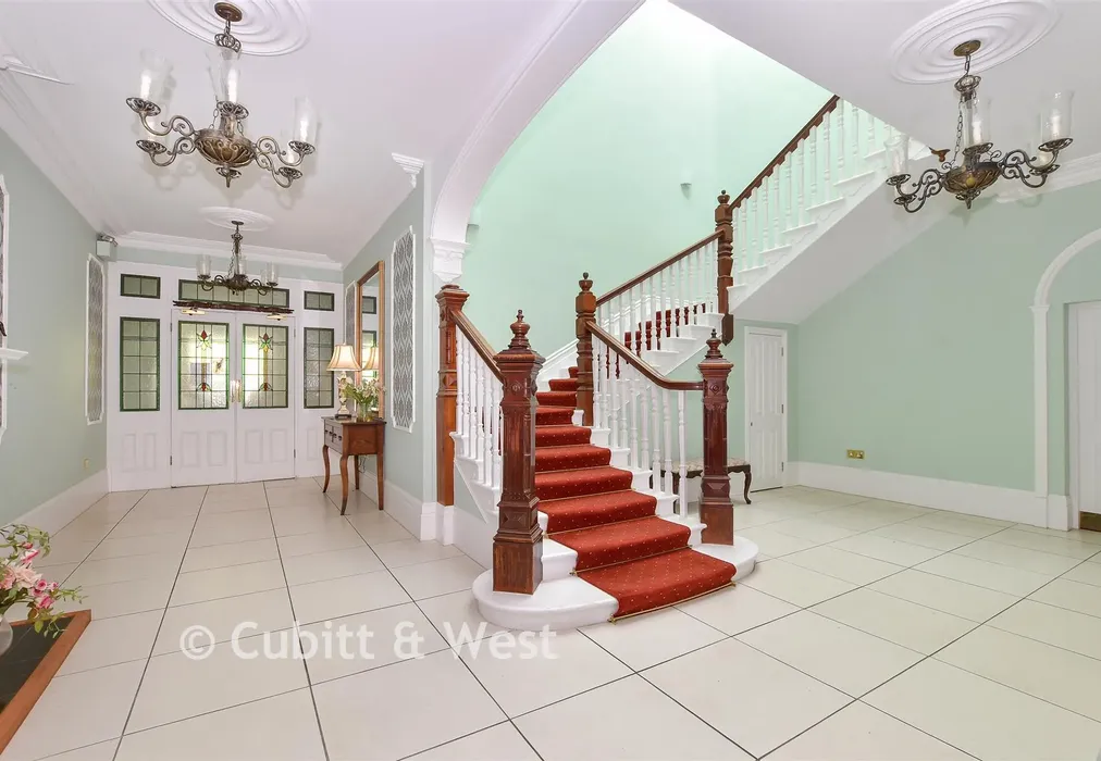 Internal Lifestyle Photograph - Massetts Road, Horley, Surrey - Wards of Kent
