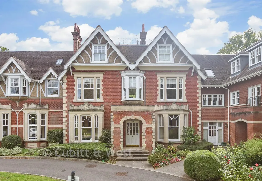 External (Web) - Massetts Road, Horley, Surrey - Wards of Kent