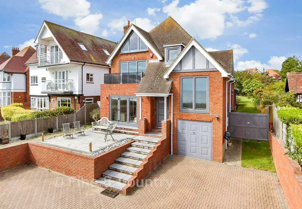 Front Elevation - Western Esplanade, Broadstairs, Kent - Wards of Kent