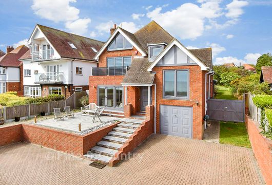 Western Esplanade, Broadstairs, Kent - Wards of Kent