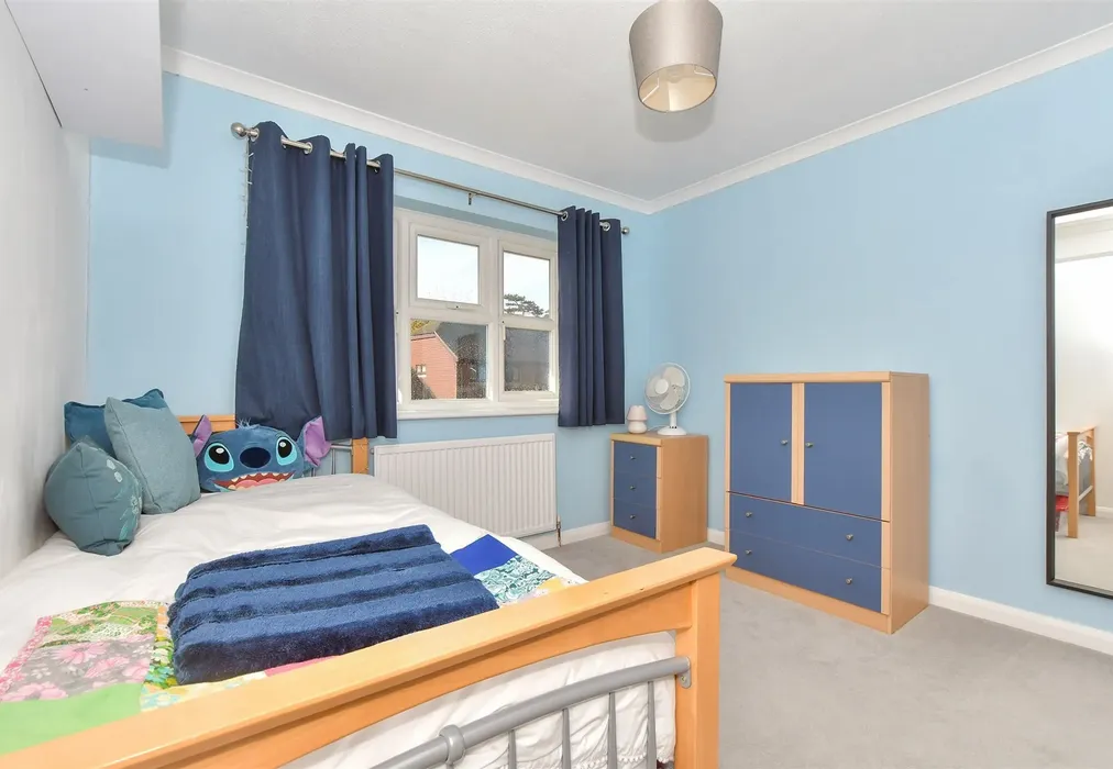 Bedroom 2 - Ashcroft Road, Paddock Wood, Tonbridge, Kent - Wards of Kent