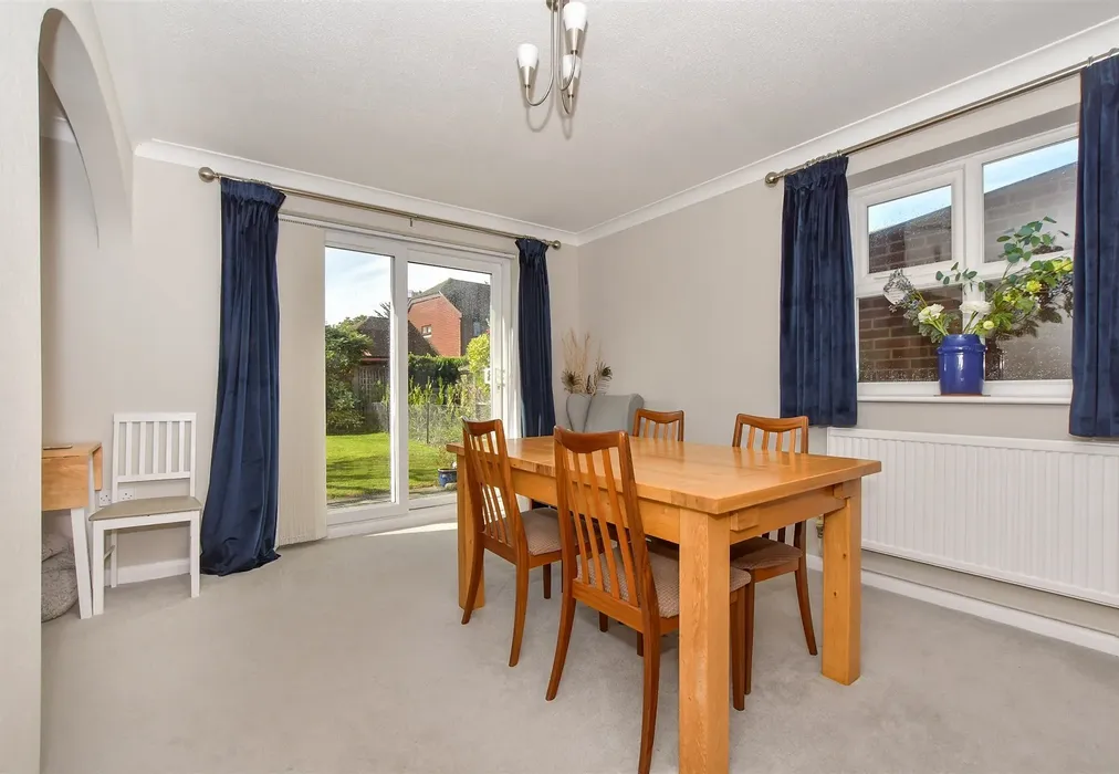 Dining Area - Ashcroft Road, Paddock Wood, Tonbridge, Kent - Wards of Kent