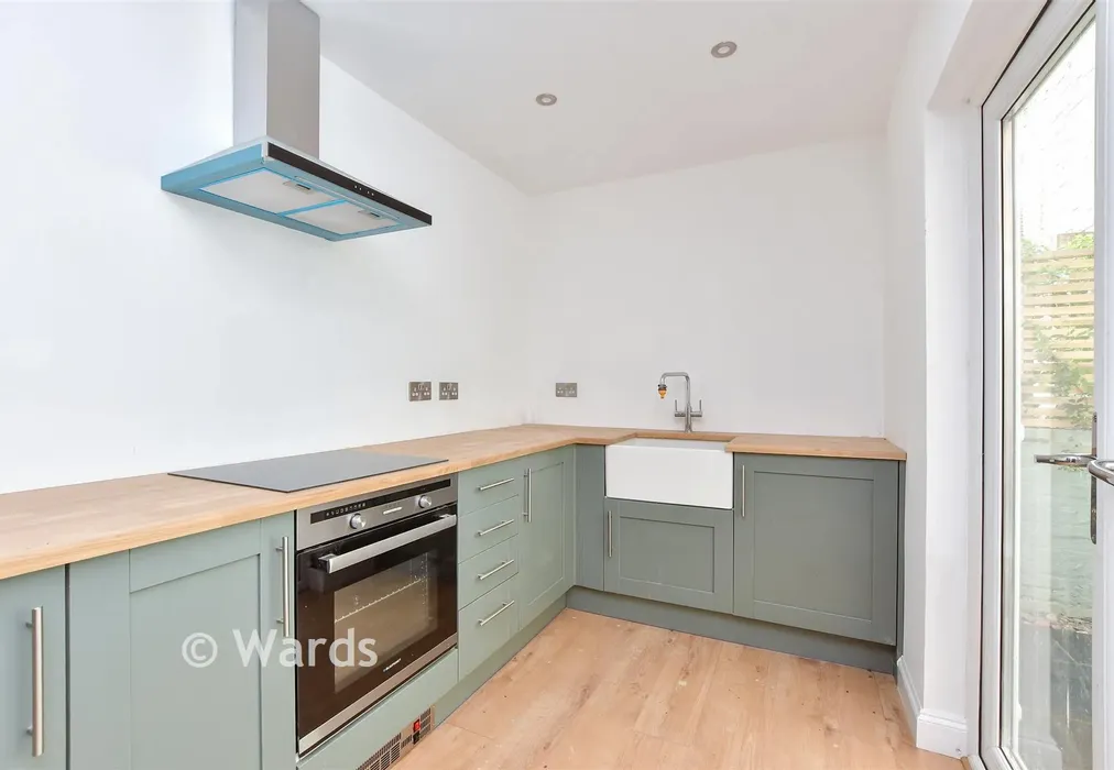 Kitchen - Broad Street, Ramsgate, Kent - Wards of Kent