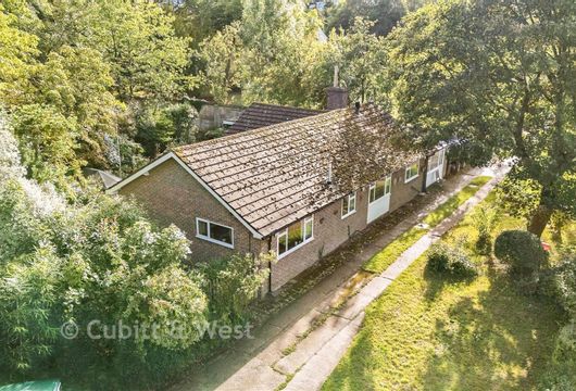 Margery Wood Lane, Lower Kingswood, Tadworth, Surrey - Wards of Kent