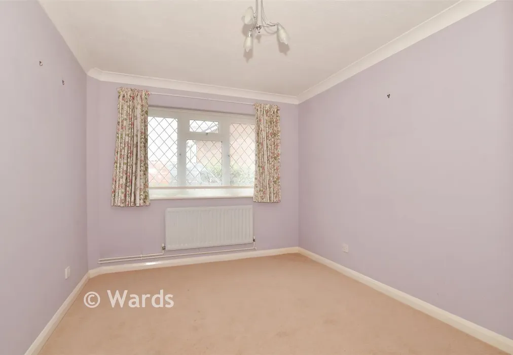 Dining Room - Broomfields, Hartley, Longfield, Kent - Wards of Kent