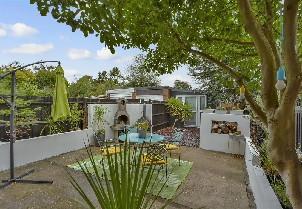 Rear Garden - First Avenue, Gillingham, Kent - Wards of Kent