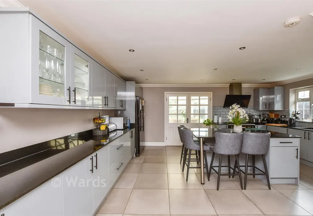 Kitchen - Wilbrough Road, Birchington, Kent - Wards of Kent