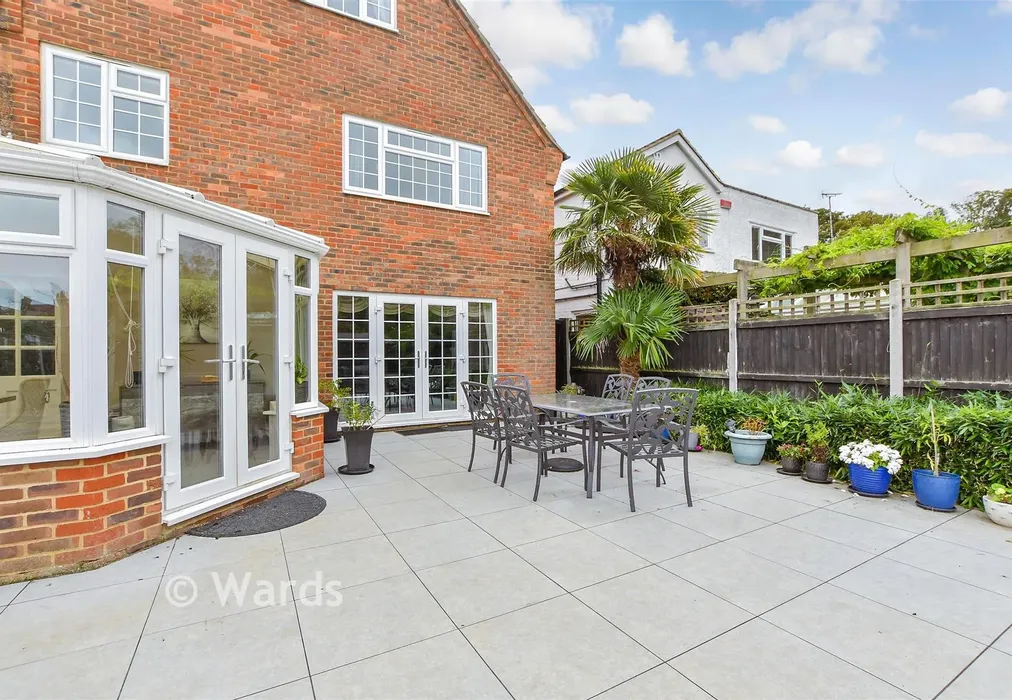 Patio / Decking - Wilbrough Road, Birchington, Kent - Wards of Kent
