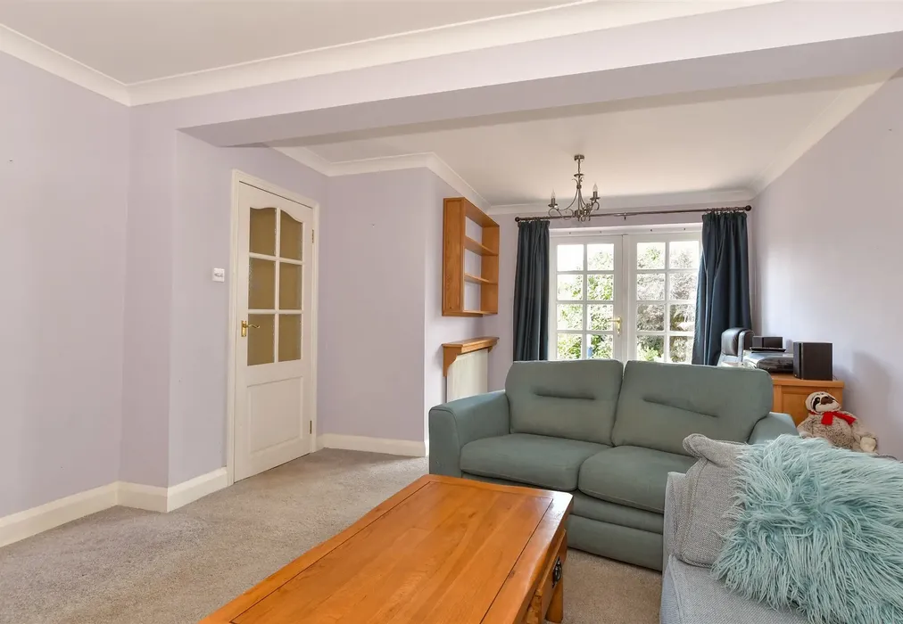 Lounge - Rushetts Road, West Kingsdown, Sevenoaks, Kent - Wards of Kent