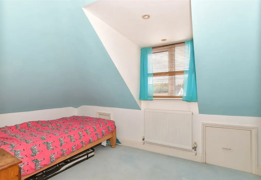 Bedroom 3 - Rushetts Road, West Kingsdown, Sevenoaks, Kent - Wards of Kent