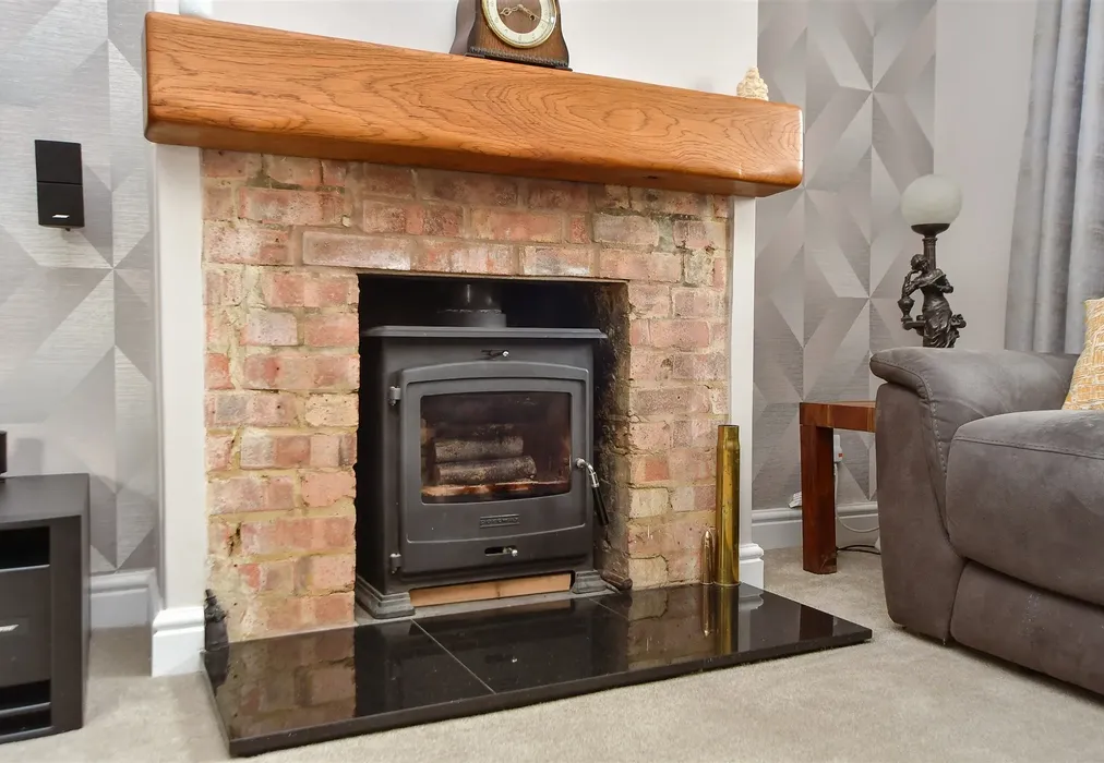 Internal Feature - Godden Road, Snodland, Kent - Wards of Kent