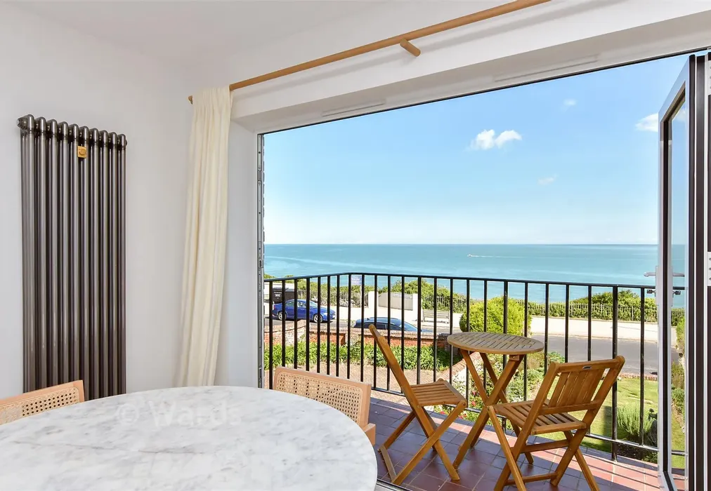 Internal Lifestyle Photograph - Eastern Esplanade, Broadstairs, Kent - Wards of Kent