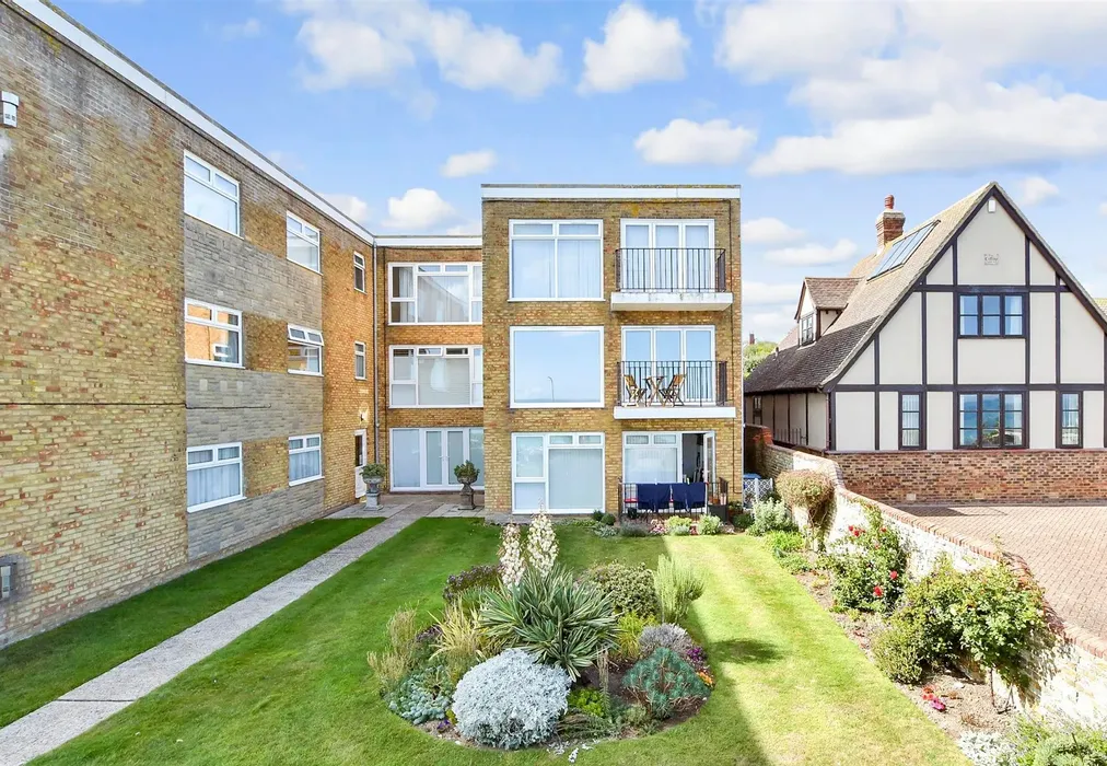 External (Web) - Eastern Esplanade, Broadstairs, Kent - Wards of Kent