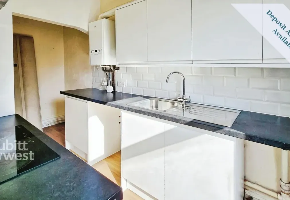 Flat 3 31 Christc... - Christchurch Road Worthing BN11 - Wards of Kent