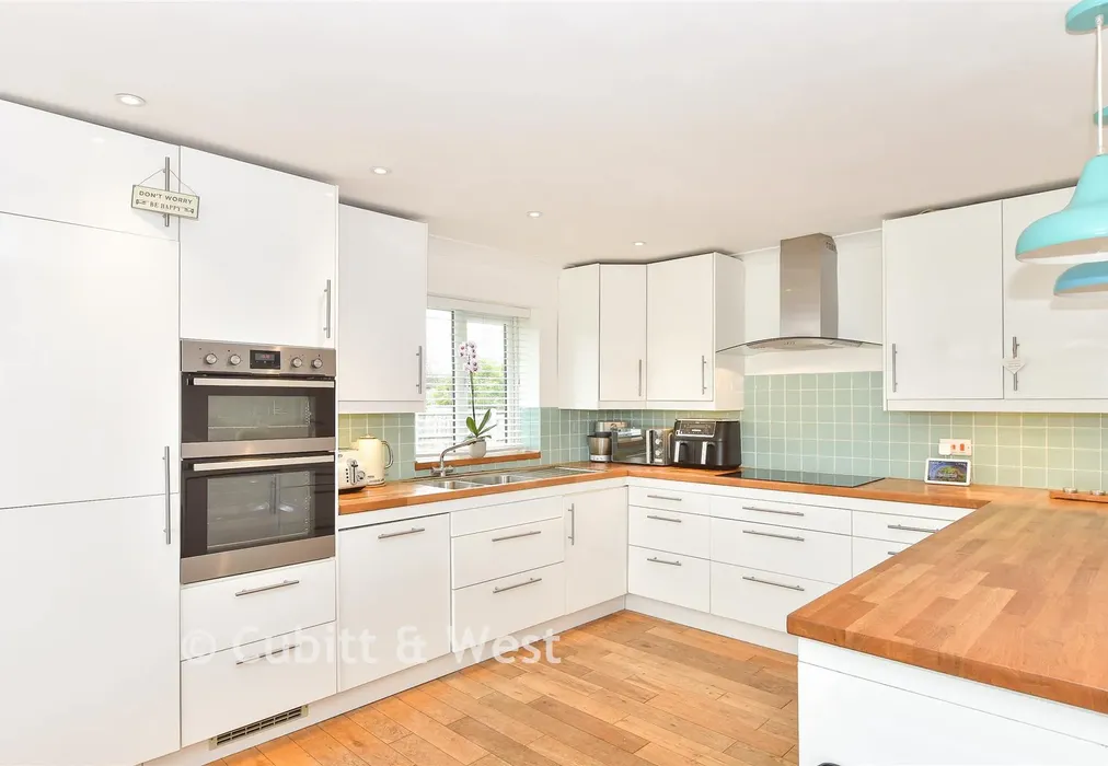 Kitchen / Dining Room - Greenacres, Ashington, West Sussex - Wards of Kent